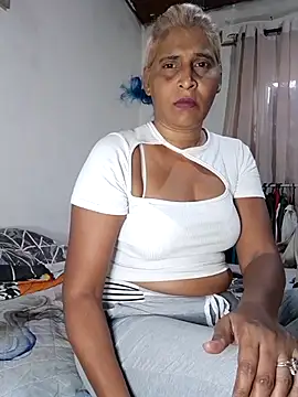 Snapshot of Goodgirlsue_77 chatting on March 1, 2026, 3:47 pm Goodgirlsue 77 online show from March 1, 2026, 3:47 pm