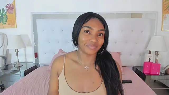 Snapshot of Isla_Scott chatting on April 23, 2026, 11:31 am Isla Scott online show from April 23, 2026, 11:31 am