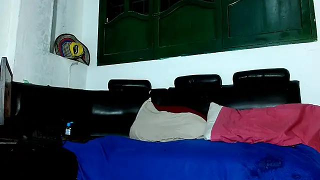 Deleon1995 online show from January 31, 2025, 5:51 am