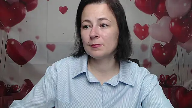 Snapshot of MarieSho chatting on May 17, 2026, 4:58 pm MarieSho online show from May 17, 2026, 4:58 pm