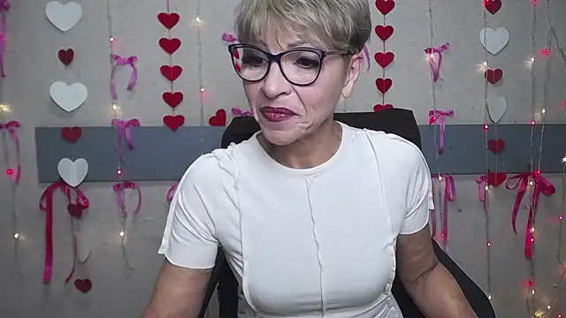 EllaBonito online show from January 30, 2025, 6:35 am