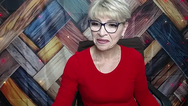 EllaBonito online show from October 13, 2025, 11:21 am