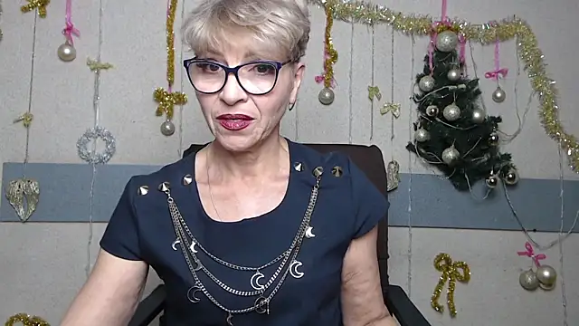 EllaBonito online show from December 19, 2025, 6:31 am