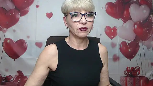 Snapshot of EllaBonito chatting on May 17, 2026, 5:38 am EllaBonito online show from May 17, 2026, 5:38 am
