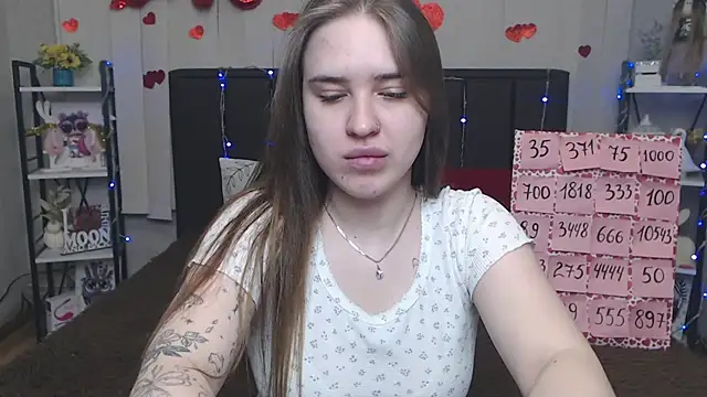 Snapshot of LauraHlot chatting on May 21, 2026, 6:42 am LauraHlot online show from May 21, 2026, 6:42 am