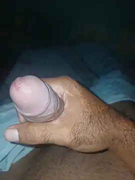 Snapshot of taylorWiiz chatting on December 1, 2025, 4:28 am taylorWiiz online show from December 1, 2025, 4:28 am