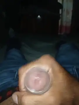 Snapshot of taylorWiiz chatting on December 16, 2025, 11:21 pm taylorWiiz online show from December 16, 2025, 11:21 pm