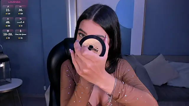Snapshot of ValeriaVelvet chatting on May 11, 2026, 2:45 pm ValeriaVelvet online show from May 11, 2026, 2:45 pm