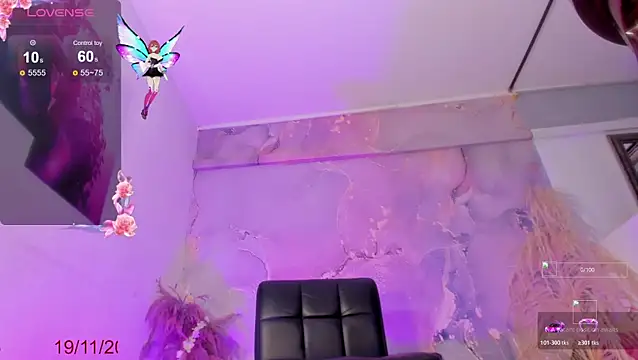 Karla-Ebony online show from November 19, 2025, 2:06 pm