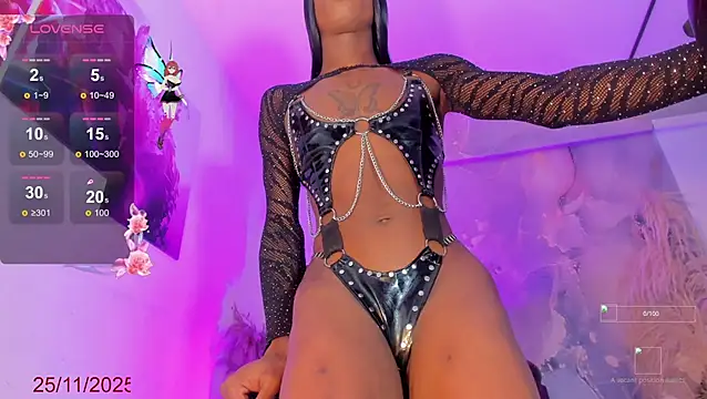 Karla-Ebony online show from November 25, 2025, 1:44 pm