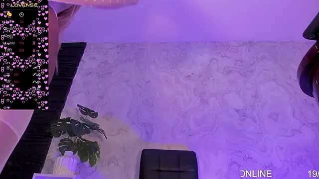 Karla-Ebony online show from February 19, 2026, 8:38 pm