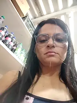 Linda Lars online show from October 25, 2025, 2:08 am