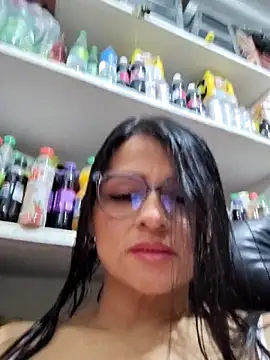 Linda Lars online show from February 21, 2026, 2:12 am