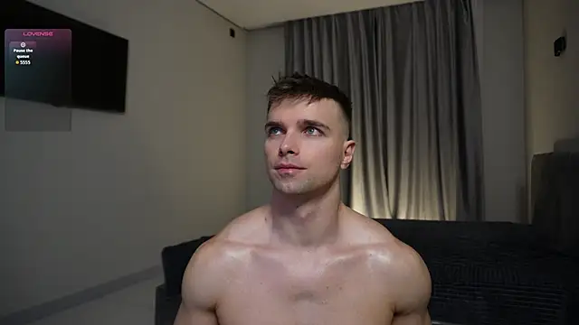 Snapshot of Nik_Sharp chatting on March 1, 2026, 3:41 am Nik Sharp online show from March 1, 2026, 3:41 am