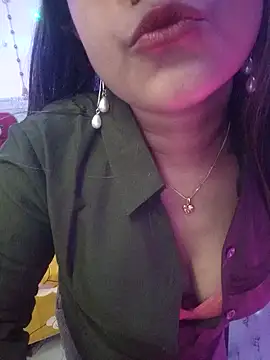 Snapshot of nisha_baby2 chatting on January 9, 2025, 4:49 pm nisha baby2 online show from January 9, 2025, 4:49 pm