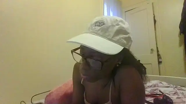 weeklyrush28 online show from December 13, 2024, 12:28 pm