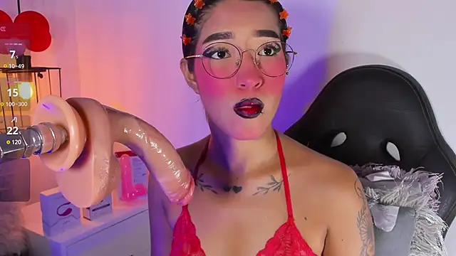 baby naughty1  online show from February 26, 2025, 1:30 pm