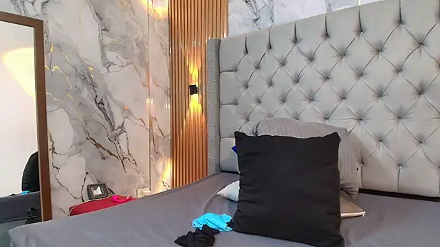 Scarlett diaz17 online show from February 28, 2026, 4:57 am