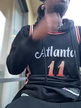 MobyDxck online show from December 16, 2024, 1:43 pm