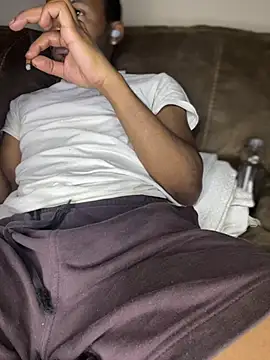 MobyDxck online show from March 3, 2025, 12:48 am