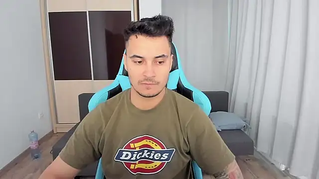 MatMalonne online show from October 27, 2025, 7:01 am