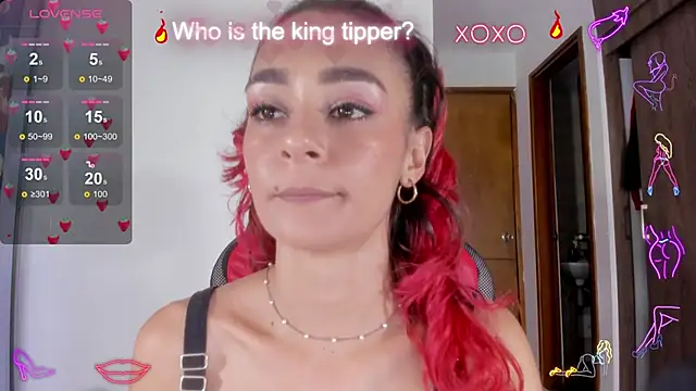 serafelle online show from December 22, 2024, 10:58 pm