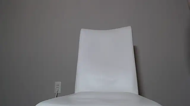 Snapshot of Hika-Channel chatting on December 28, 2024, 5:23 am Hika-Channel online show from December 28, 2024, 5:23 am