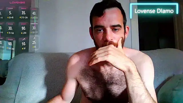  NakedChef  online show from September 18, 2025, 7:10 am