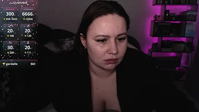 Snapshot of SexyWitch_666 chatting on January 25, 2025, 10:40 am SexyWitch 666 online show from January 25, 2025, 10:40 am
