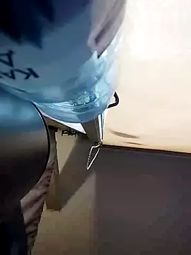 SweetLeila40 online show from January 10, 2025, 11:43 am