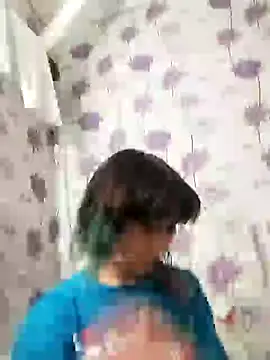 SweetLeila40 online show from February 15, 2025, 9:26 pm