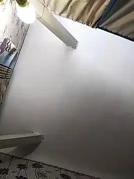 SweetLeila40 online show from February 24, 2025, 1:42 pm