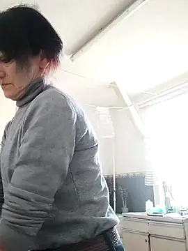 SweetLeila40 online show from February 25, 2025, 12:45 pm