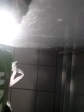 SweetLeila40 online show from November 8, 2025, 7:56 pm