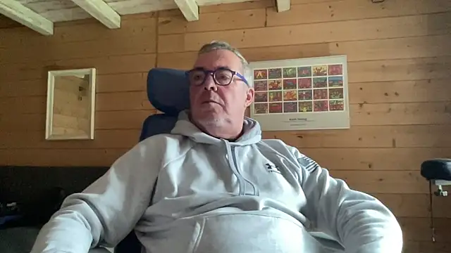 lelohop online show from November 23, 2025, 10:48 am