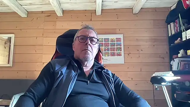 lelohop online show from January 15, 2026, 12:21 pm