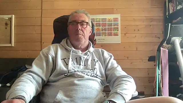 lelohop online show from April 22, 2026, 11:12 am