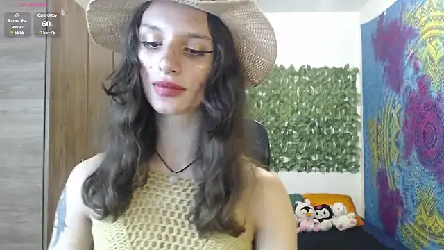 BurningVenus12 online show from February 5, 2025, 8:46 pm