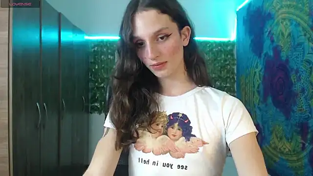 BurningVenus12 online show from February 19, 2025, 7:17 am