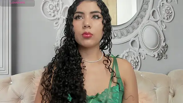 Snapshot of joselyn_sexy_ chatting on February 15, 2025, 6:33 pm joselyn sexy online show from February 15, 2025, 6:33 pm