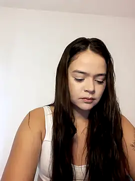 rebeccaareys online show from January 14, 2026, 6:13 pm