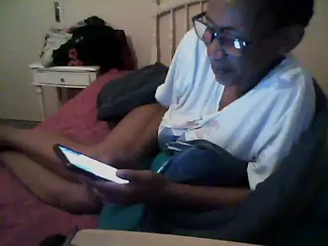 bustybillies online show from March 15, 2025, 11:28 pm