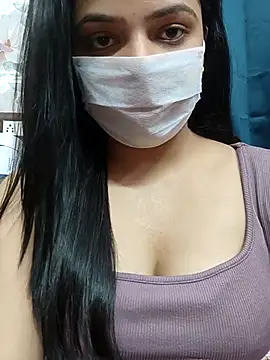 Myloveurvi online show from February 20, 2026, 5:35 pm