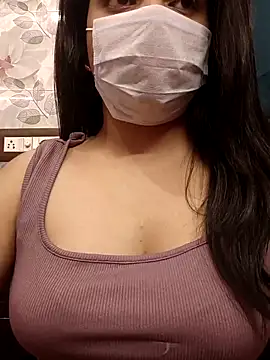 Myloveurvi online show from March 7, 2026, 10:23 am