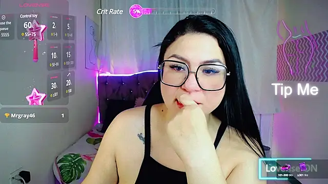  curvy latina online show from February 17, 2025, 3:53 pm