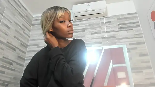 Snapshot of ebony_march chatting on September 20, 2025, 6:42 pm ebony march online show from September 20, 2025, 6:42 pm