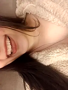 im here- online show from February 1, 2025, 9:51 pm