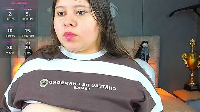 Laia and Aloby online show from October 15, 2025, 10:21 pm