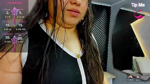 Laia and Aloby online show from July 2, 2026, 11:22 pm