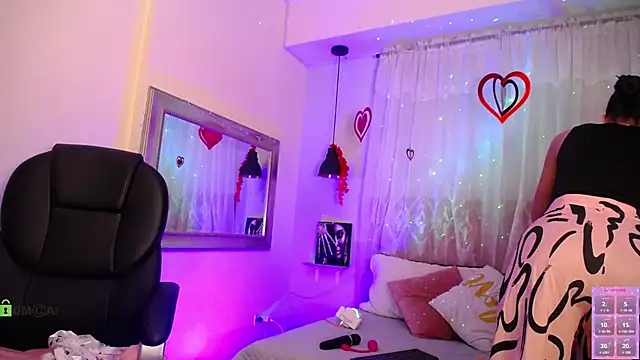 natasha  jackson online show from March 3, 2025, 12:58 pm